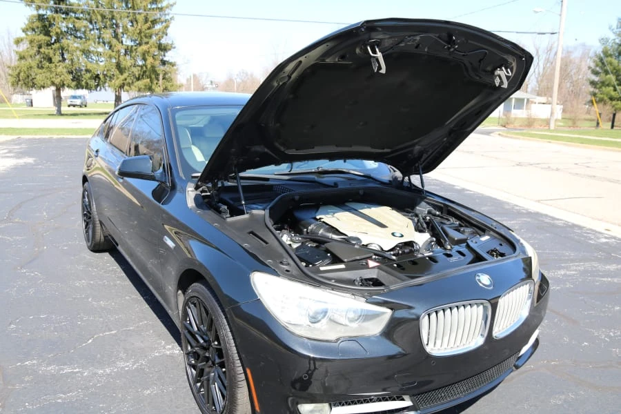 2010 BMW 5 Series - Image 24 of 29