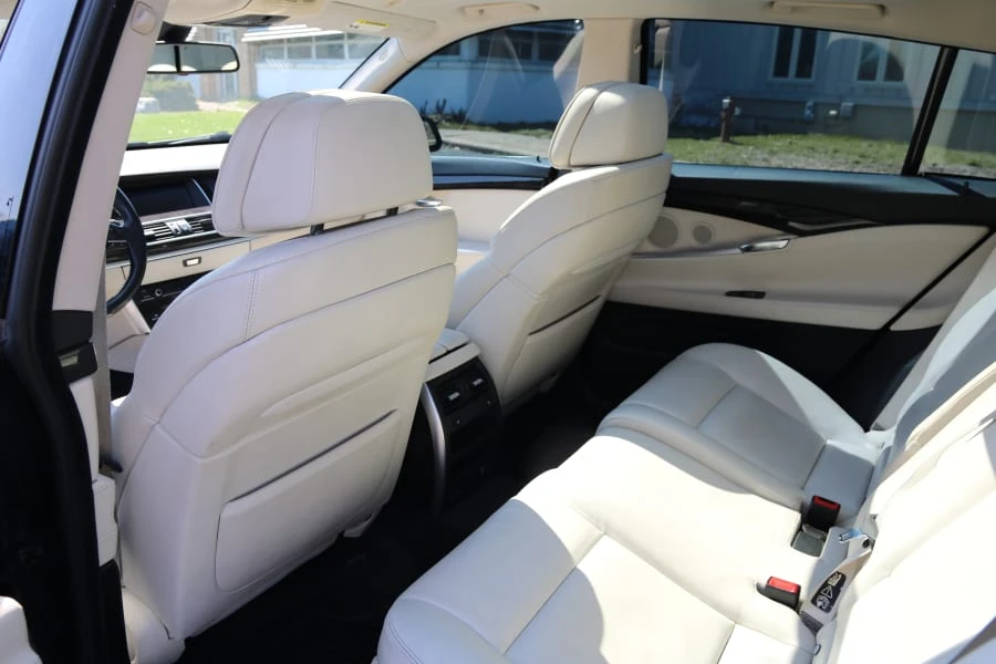 2010 BMW 5 Series - Image 15 of 29