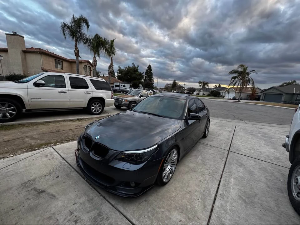 2010 BMW E60 545i & 550i Sedan - Image 5 of 7