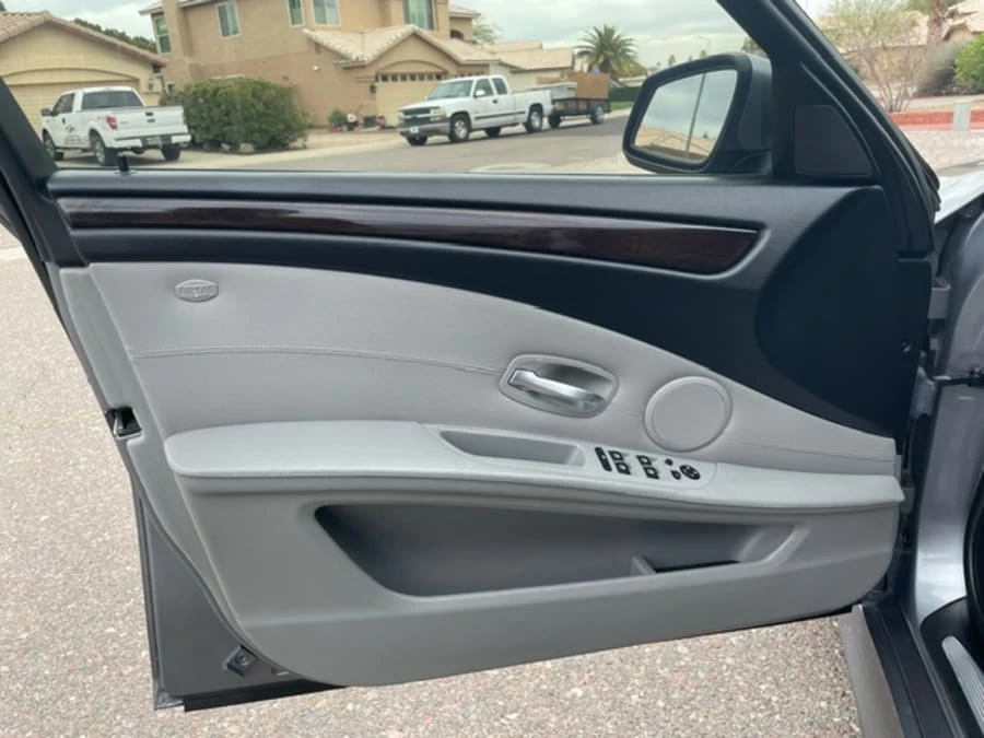 2010 BMW 5 Series - Image 12 of 20