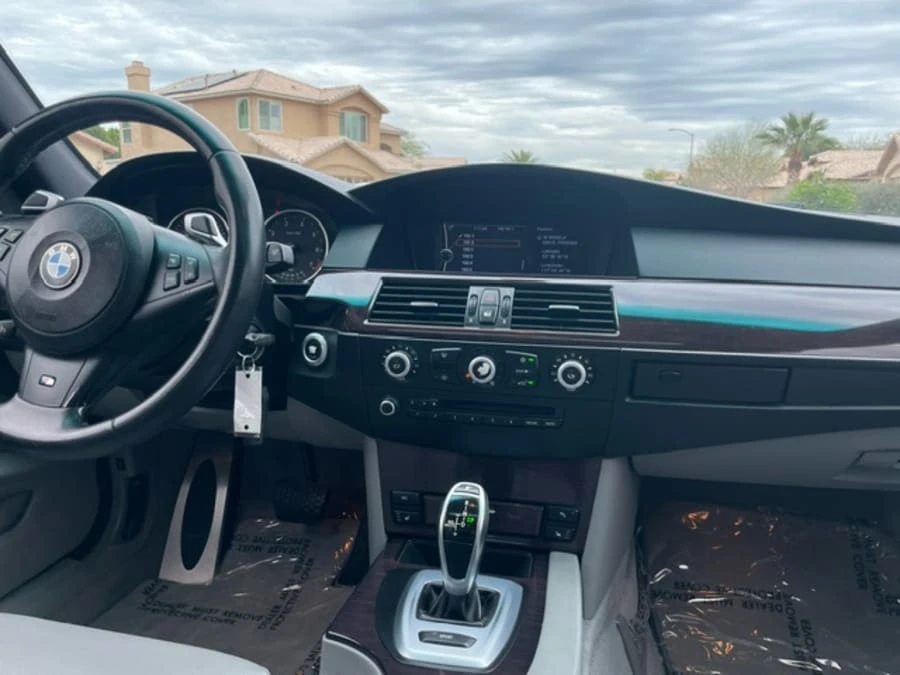 2010 BMW 5 Series - Image 11 of 20