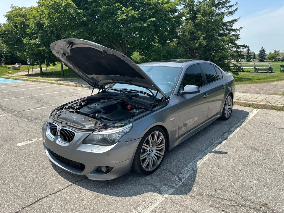 2010 BMW E60 545i & 550i Sedan - Image 8 of 31