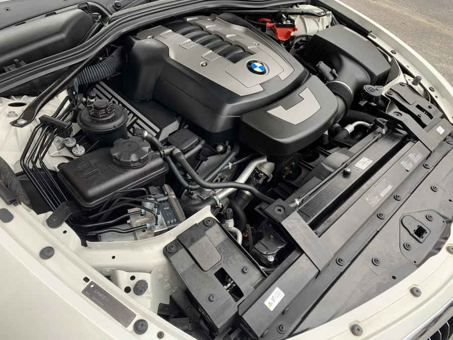 2010 BMW E63/E64 645Ci & 650i - Image 7 of 7