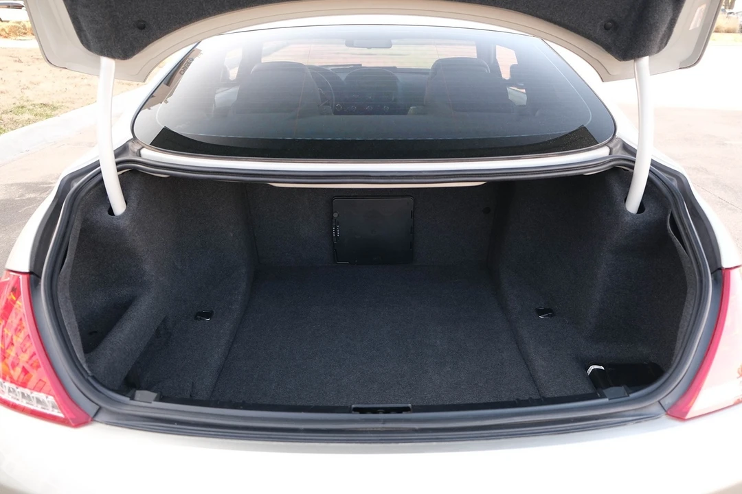 2010 BMW E63/E64 645Ci & 650i - Image 19 of 21