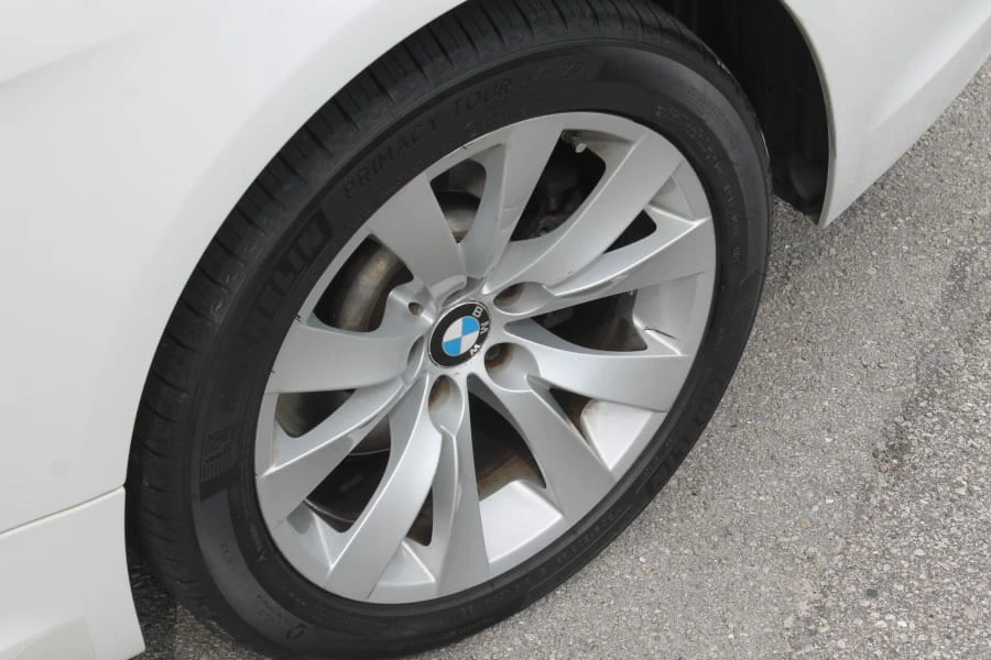2010 BMW E63/E64 645Ci & 650i - Image 7 of 23