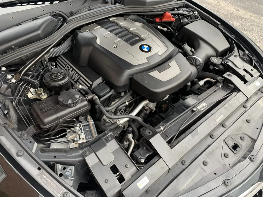2010 BMW E63/E64 645Ci & 650i - Image 7 of 10