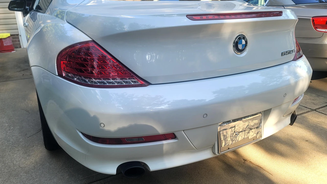 2010 BMW E63/E64 645Ci & 650i - Image 6 of 31
