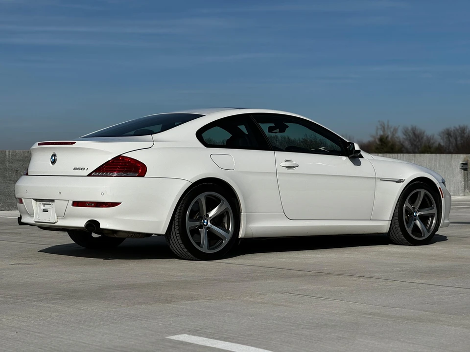 2010 BMW E63/E64 645Ci & 650i - Image 12 of 31