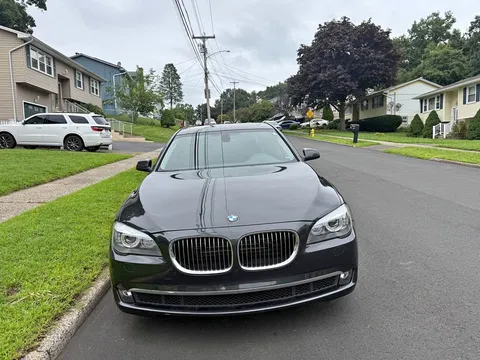 2010 BMW 7 Series 745i Sedan 4D