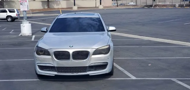 2010 BMW 7 Series 750Li Sedan 4D