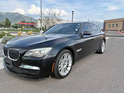 2010 BMW 7 Series 750Li Sedan 4D