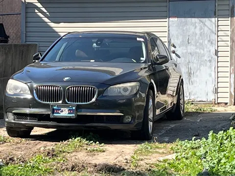 2010 BMW 750Li xDrive Sedan