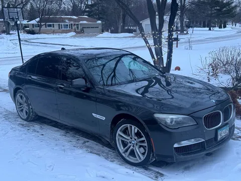 2010 BMW 7 Series 750Li xDrive Sedan 4D