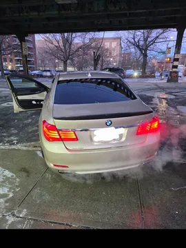 2010 BMW 7 Series 750Li xDrive Sedan 4D