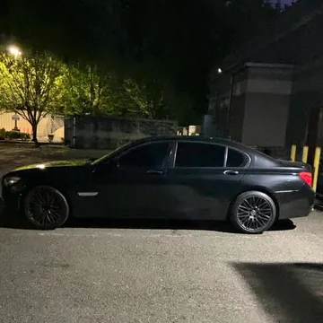 2010 BMW 7 Series 750Li xDrive Sedan