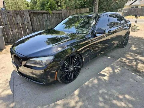 2010 BMW 7 Series 750Li xDrive Sedan 4D