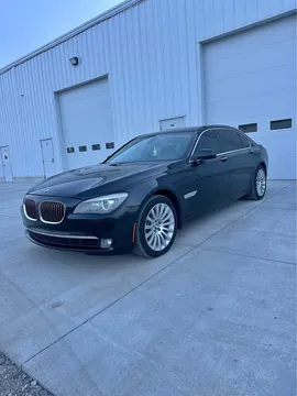 2010 BMW 750Li xDrive Sedan 4D