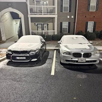 2010 BMW 7 Series 760i Sedan 4D