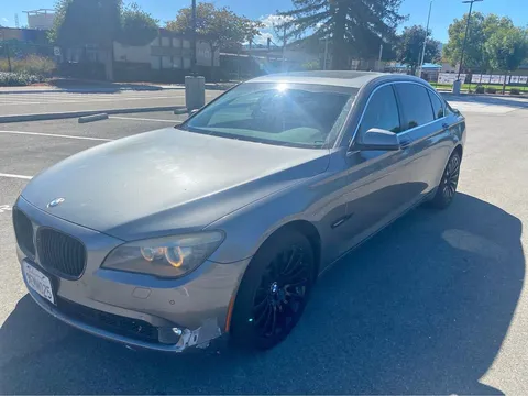 2010 BMW 750Li Sedan