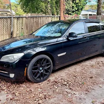 2010 BMW 750Li xDrive Sedan