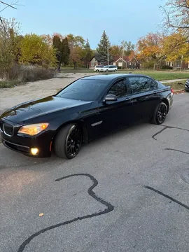 2010 BMW 750Li xDrive Sedan