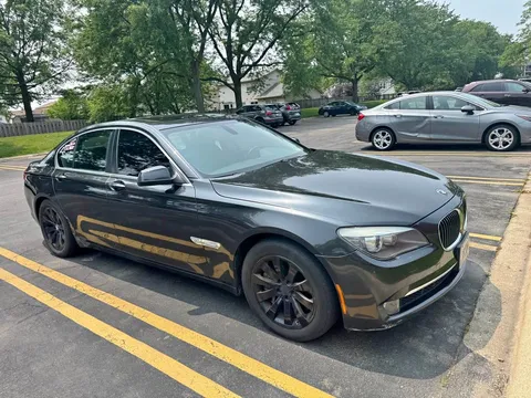 2010 BMW 750i xDrive Sedan