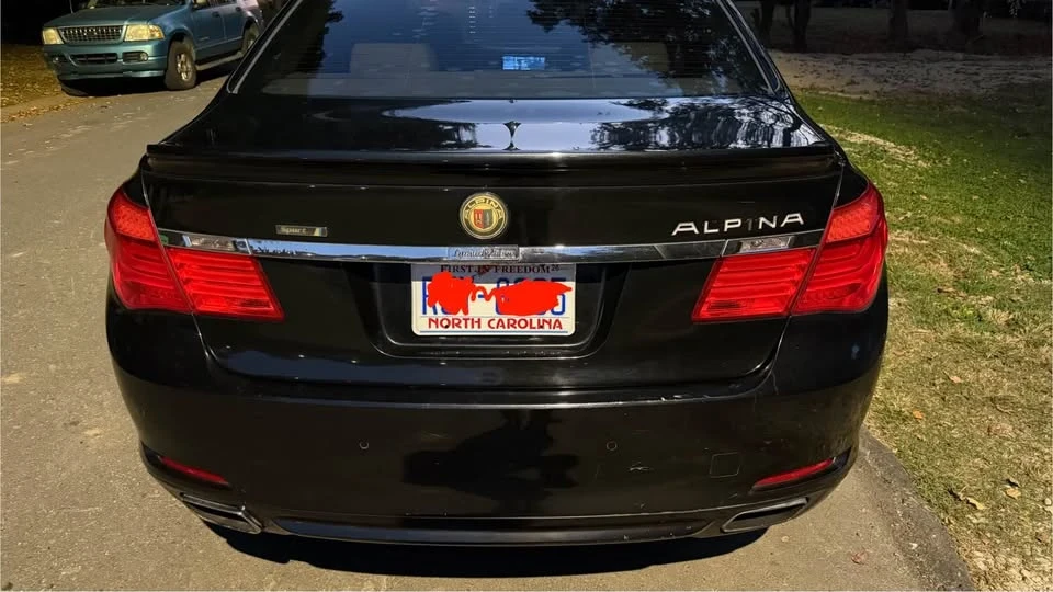2010 BMW Alpina B7 - Image 2 of 5
