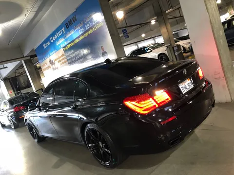 2010 BMW 750Li F02