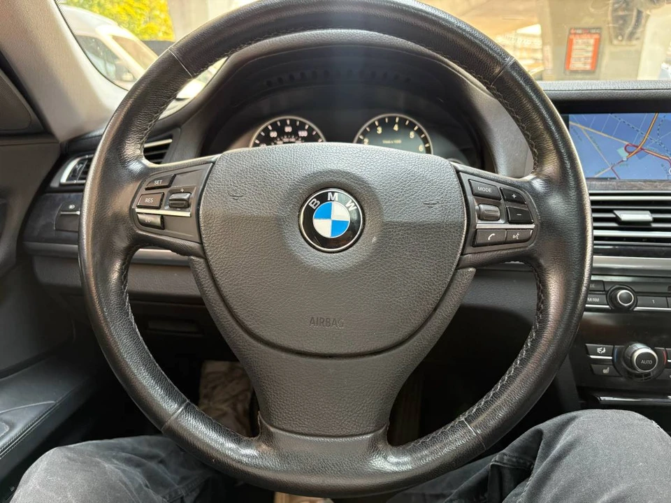 2010 BMW Alpina - Image 11 of 22