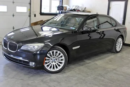 2010 BMW 750Li xDrive