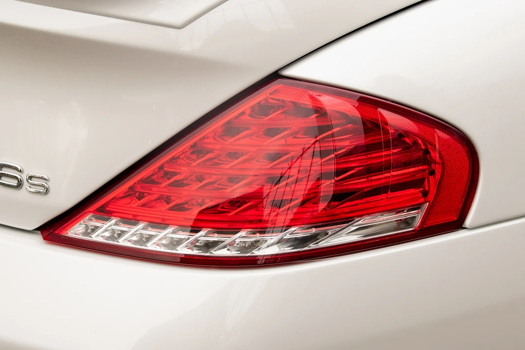 2010 BMW Alpina B6 - Image 30 of 31