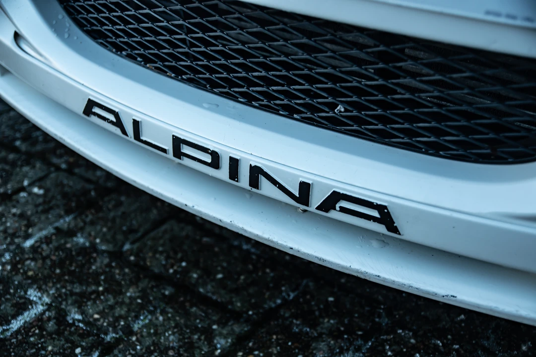 2011 BMW Alpina B3 - Image 18 of 31