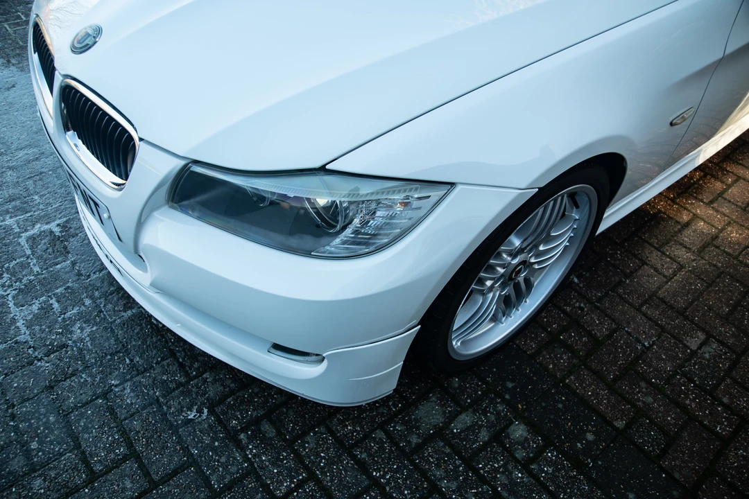 2011 BMW Alpina B3 - Image 25 of 31
