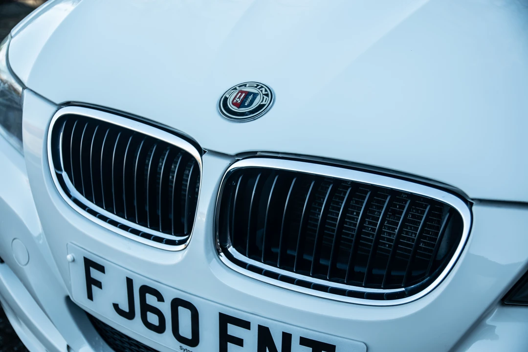 2011 BMW Alpina B3 - Image 27 of 31
