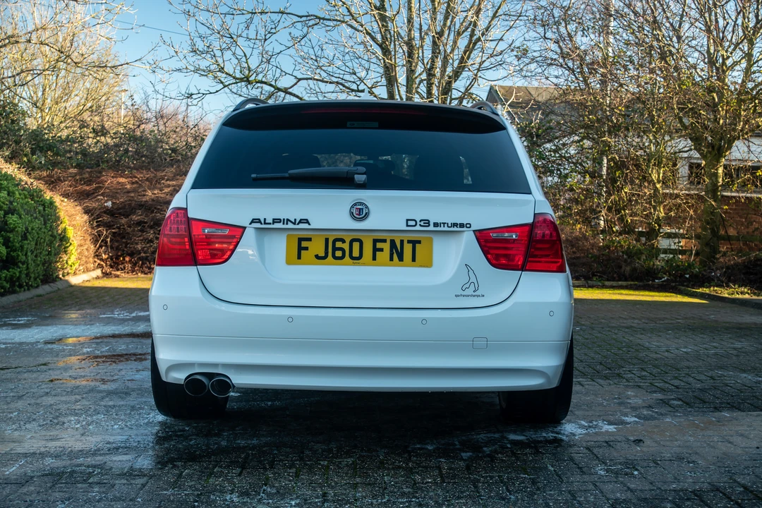 2011 BMW Alpina B3 - Image 13 of 31