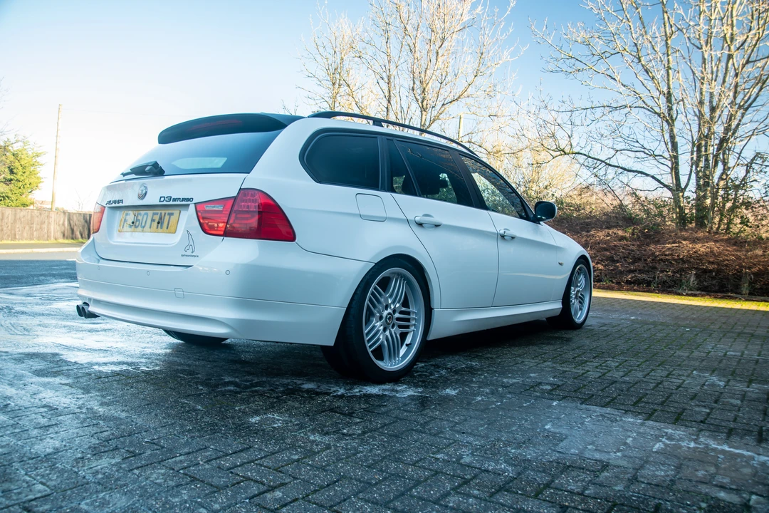 2011 BMW Alpina B3 - Image 7 of 31