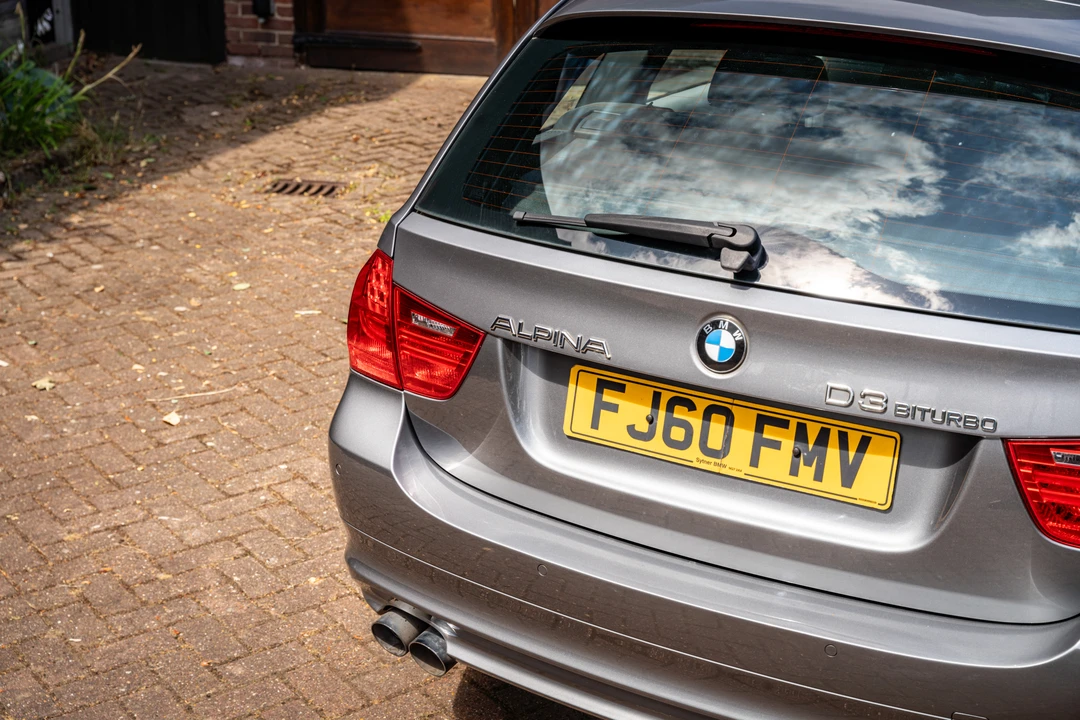 2010 BMW Alpina B3 - Image 25 of 31