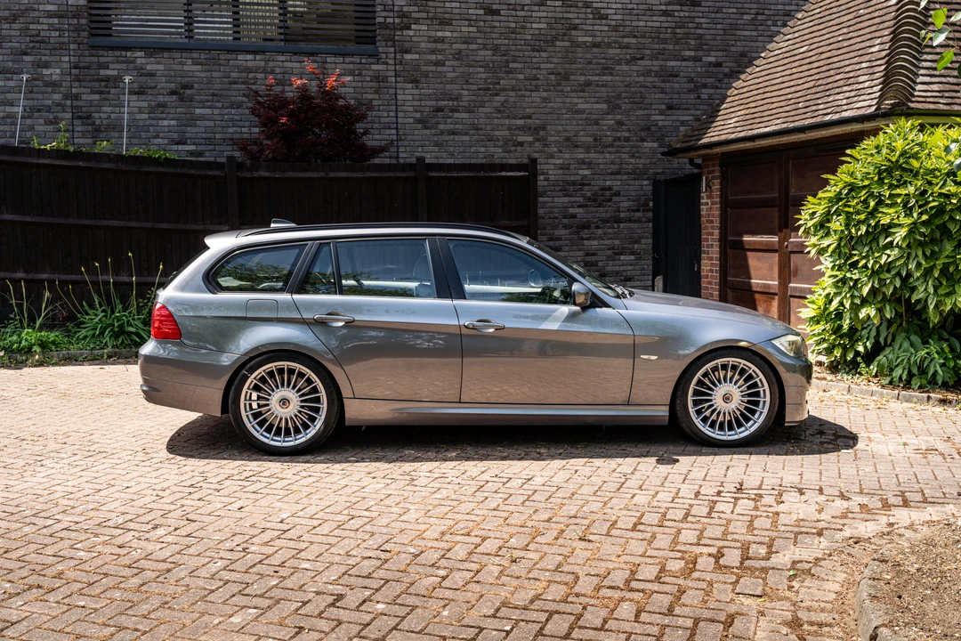 2010 BMW Alpina B3 - Image 9 of 31
