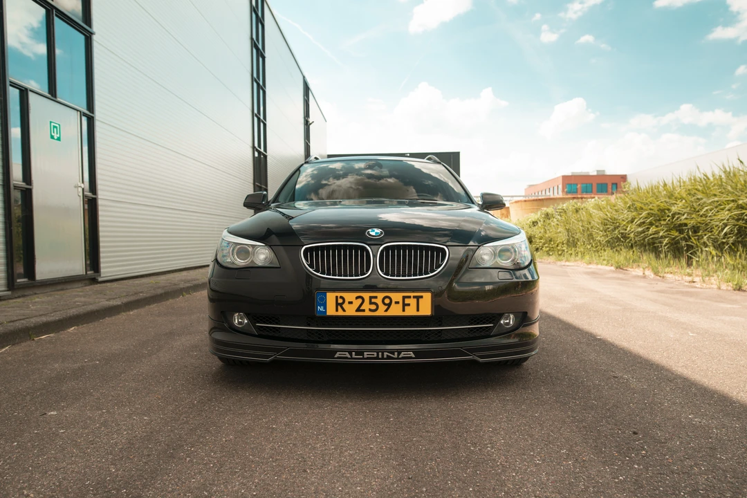 2010 BMW Alpina B5 - Image 10 of 31