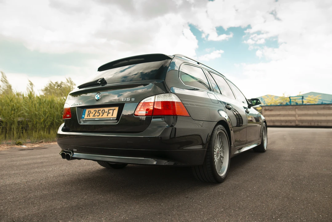 2010 BMW Alpina B5 - Image 23 of 31