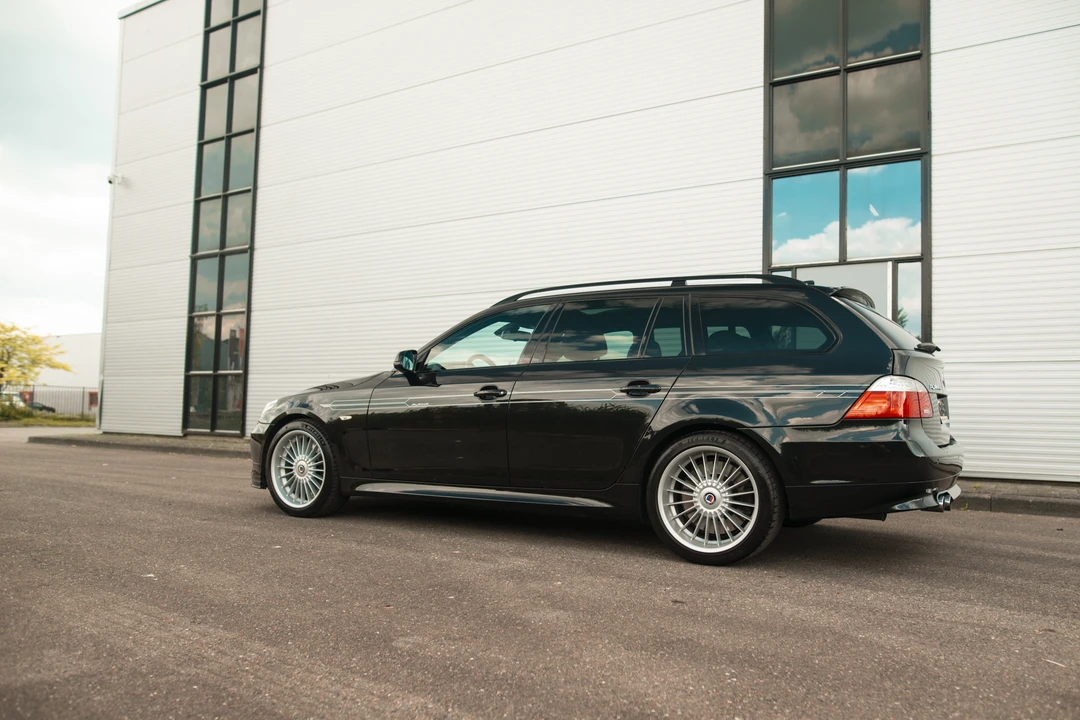 2010 BMW Alpina B5 - Image 27 of 31