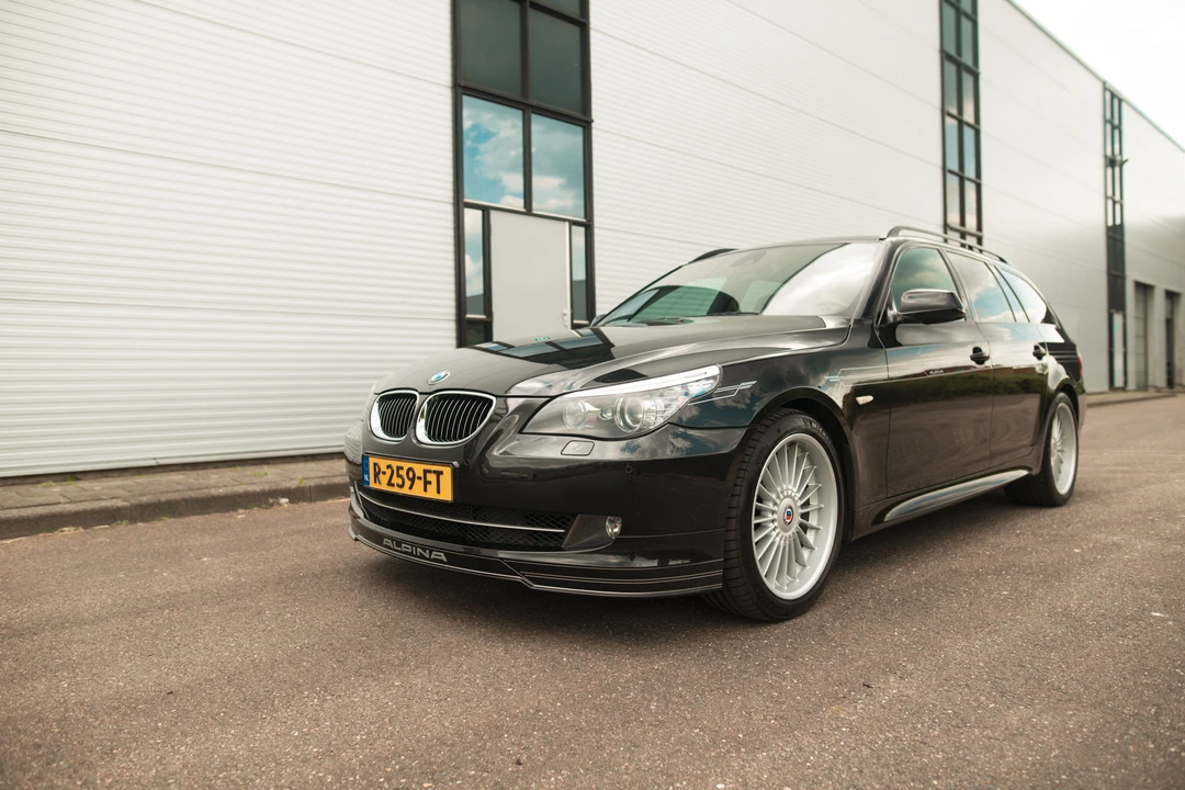 2010 BMW Alpina B5 - Image 28 of 31