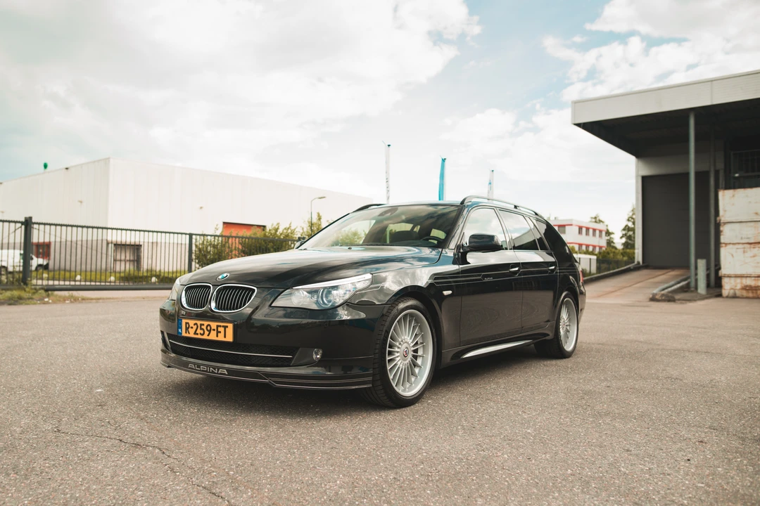 2010 BMW Alpina B5 - Image 9 of 31