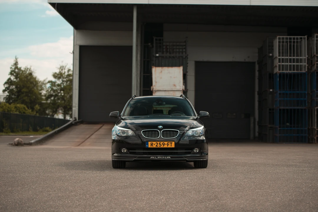 2010 BMW Alpina B5 - Image 11 of 31