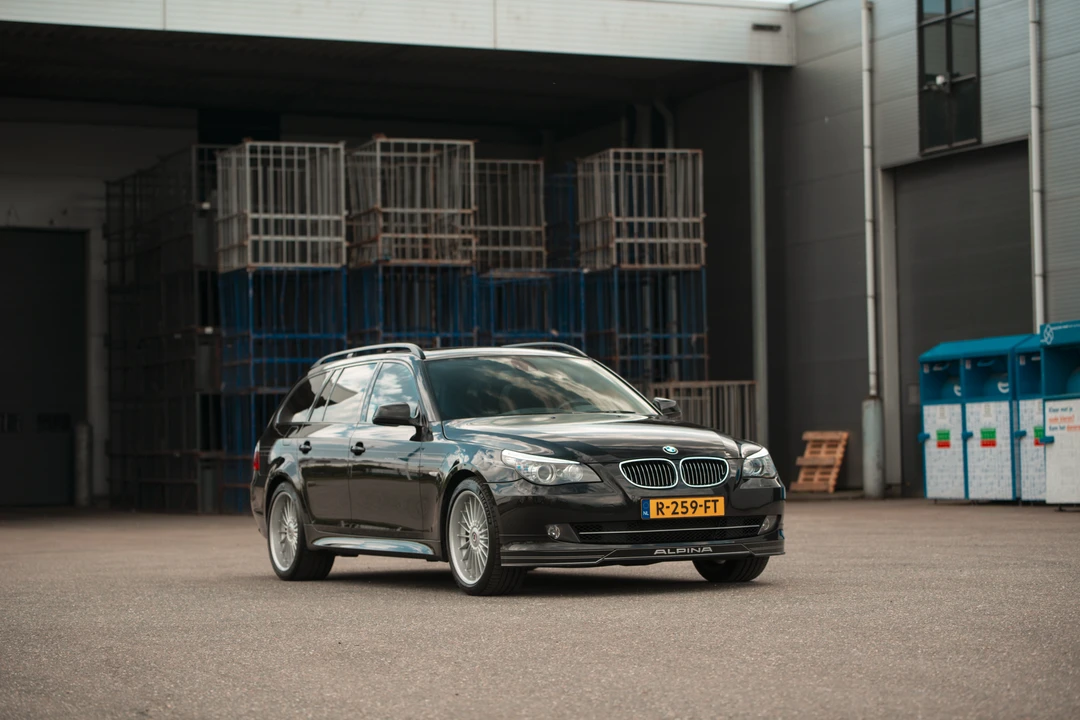 2010 BMW Alpina B5 - Image 12 of 31