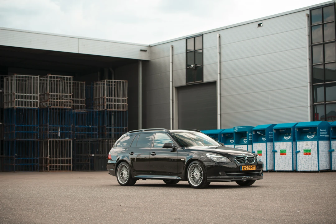 2010 BMW Alpina B5 - Image 13 of 31