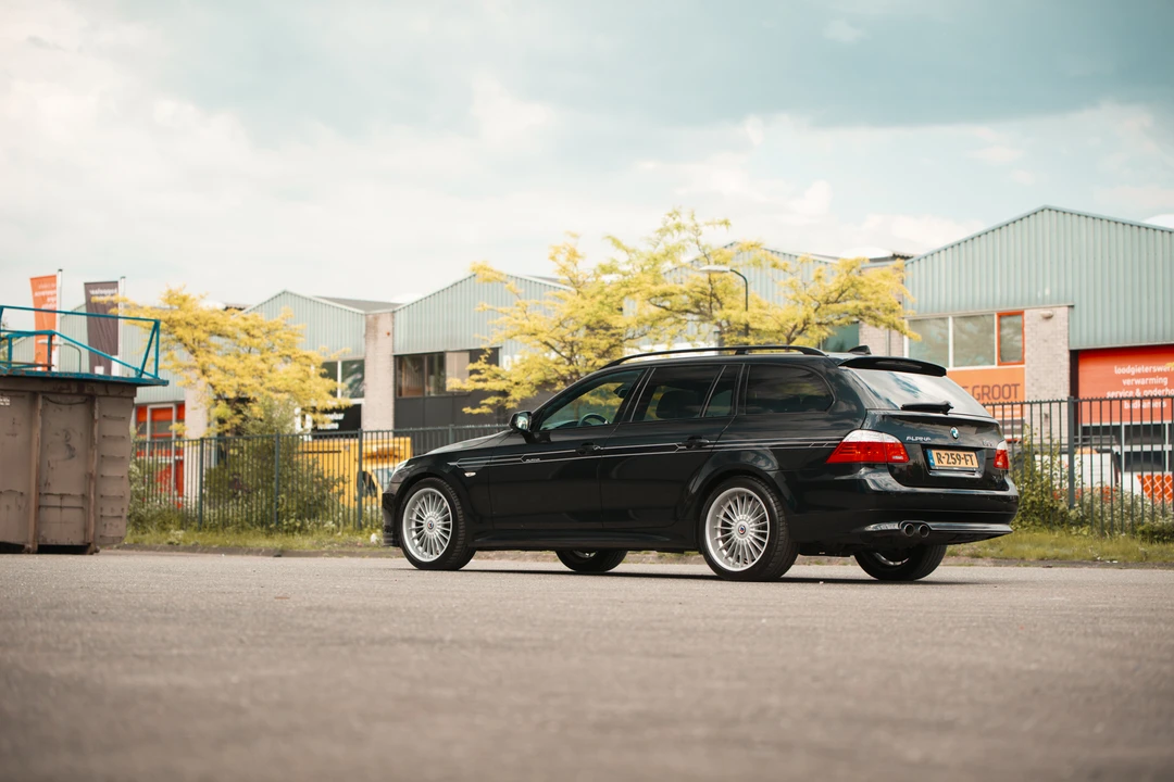 2010 BMW Alpina B5 - Image 16 of 31