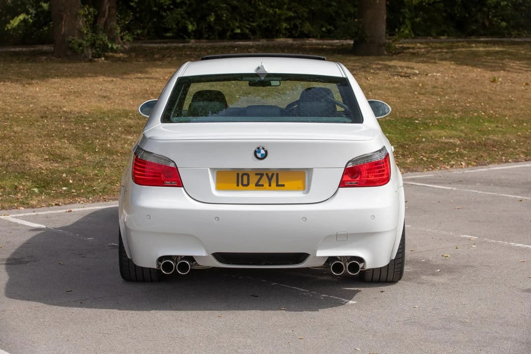 2010 BMW E60 M5 - Image 7 of 30