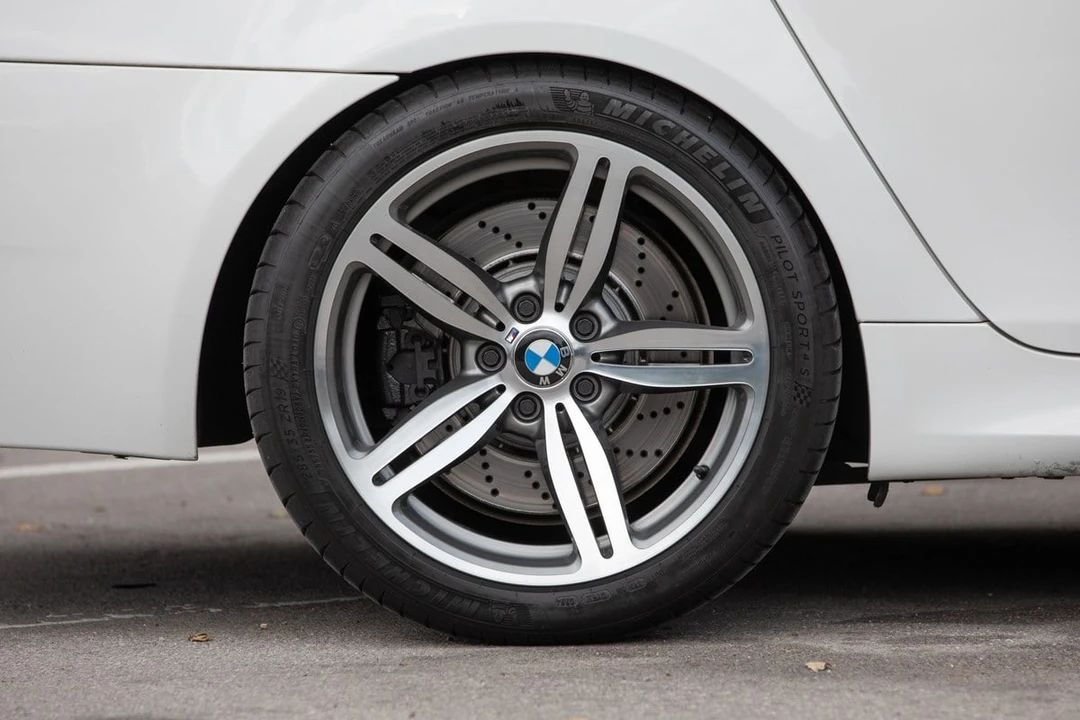 2010 BMW E60 M5 - Image 21 of 30