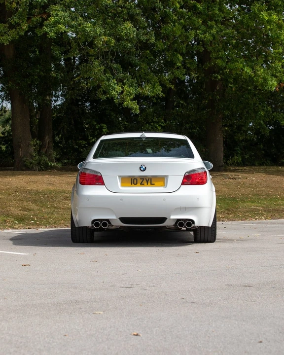 2010 BMW E60 M5 - Image 8 of 30